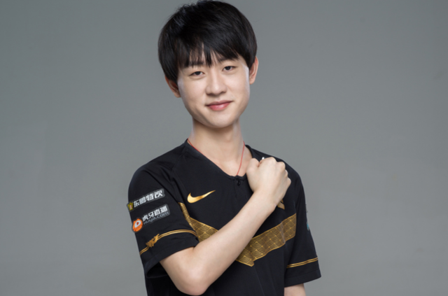 比他的竞技 比他的竞技