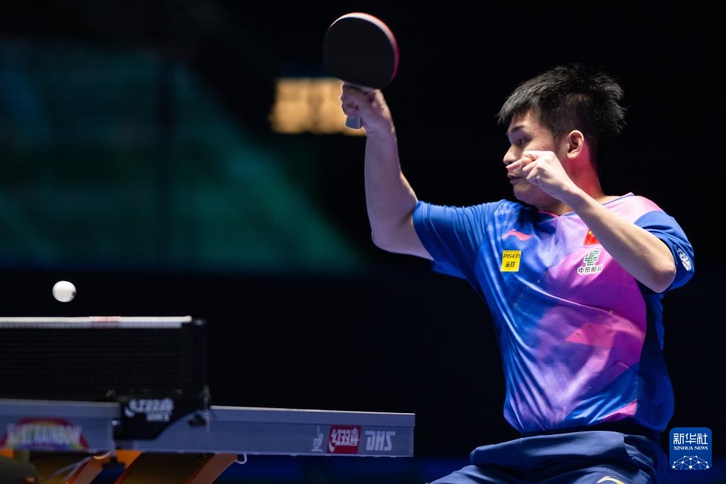 因此观众们 因此观众们